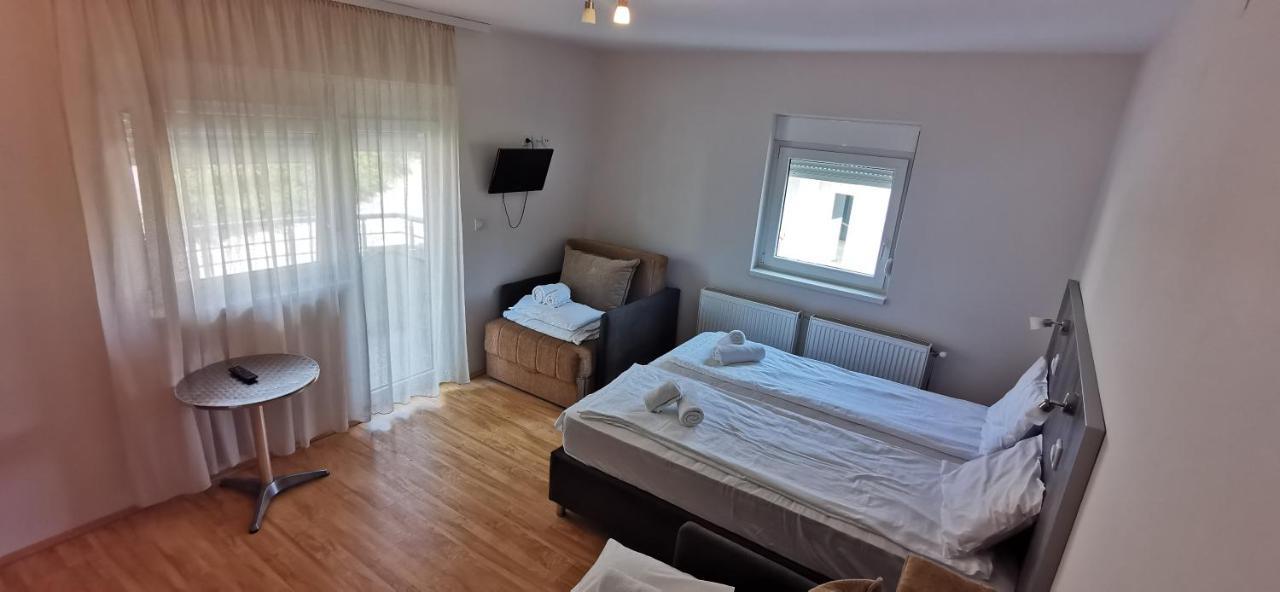 Apartments Milsa Lux Soko Banja Exterior foto